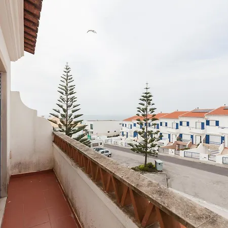 Flh Large House With Terrace Hébergement de vacances Ericeira
