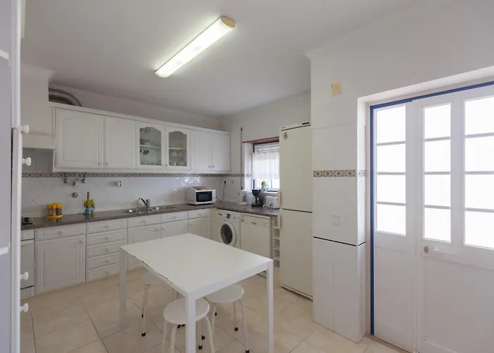 Flh Large House With Terrace Hébergement de vacances Ericeira