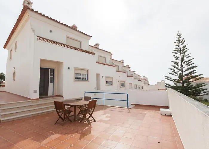 Flh Large House With Terrace Hébergement de vacances
