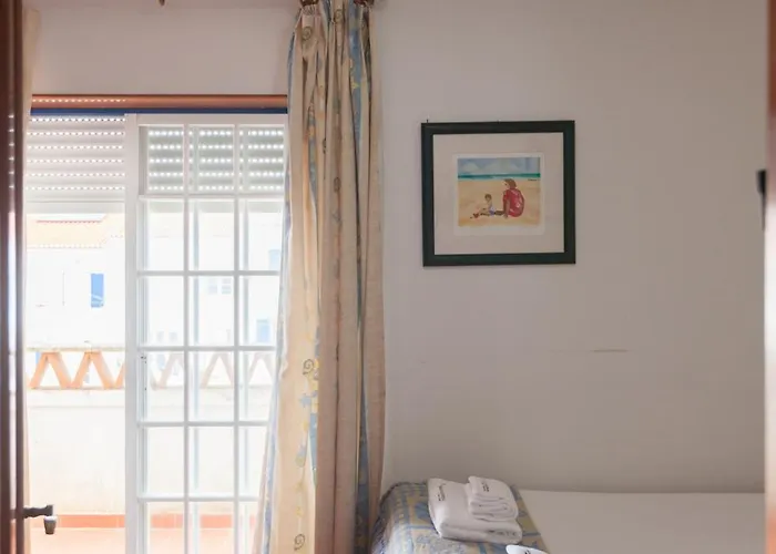Hébergement de vacances Flh Large House With Terrace Ericeira