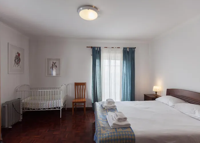 Flh Large House With Terrace * Ericeira