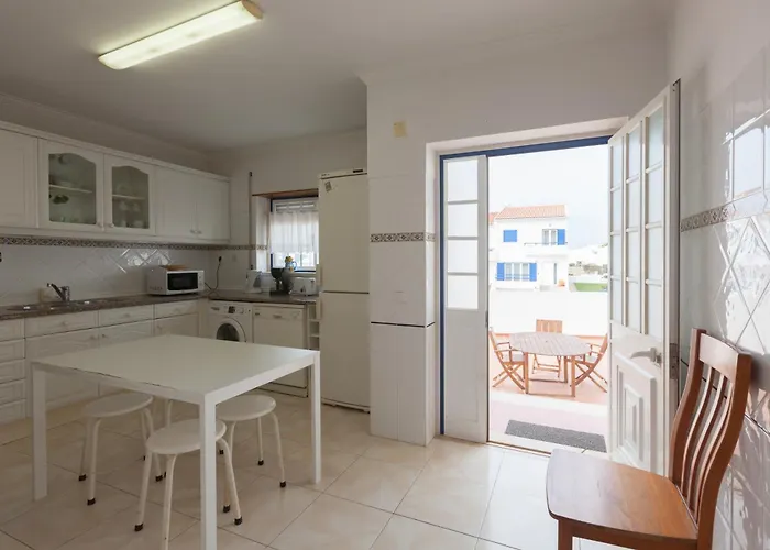 Flh Large House With Terrace Ericeira